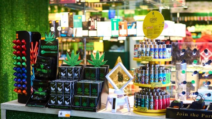 ontario-cannabis-execs-sound-alarm-over-alleged-pay-to-play-retail-scheme