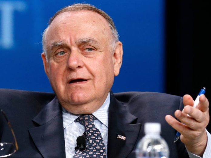 billionaire-investor-leon-cooperman-says-the-s&p-500-won’t-hit-a-new-high-for-years-–-and-house-prices-will-probably-fall billionaire-investor-leon-cooperman-says-the-s&p-500-won’t-hit-a-new-high-for-years-–-and-house-prices-will-probably-fall