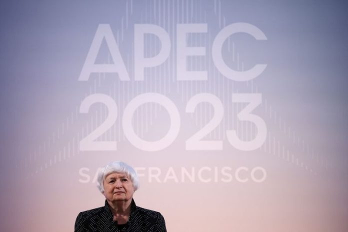 yellen-says-apec-finance-ministers-agree-to-expand-output-sustainably