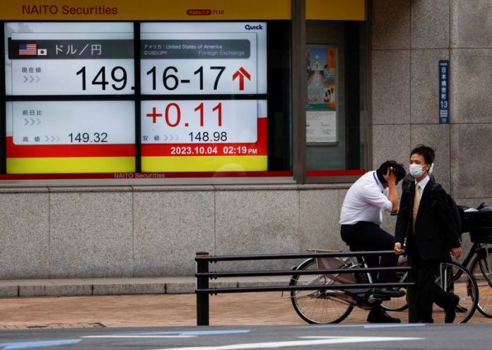 asia-stocks-see-slim-weekly-gain,-await-us-inflation