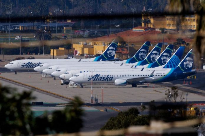 alaska-airlines-resumes-flying-boeing-737-max-9-after-inspections