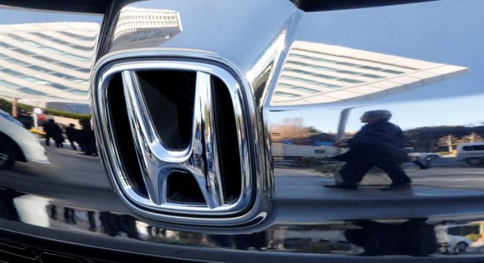 honda-posts-35%-q3-profit-jump,-lifts-full-year-forecast honda-posts-35%-q3-profit-jump,-lifts-full-year-forecast